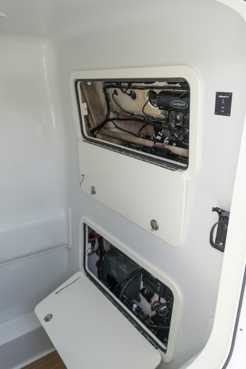 2018 Yellowfin  - Photo 35