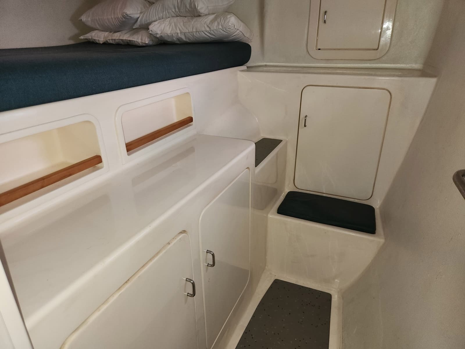 1999 Voyage Yachts Norseman 430 - Photo 22