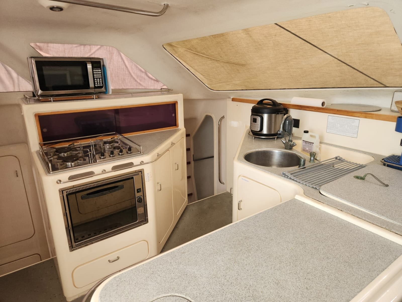 1999 Voyage Yachts Norseman 430 - Photo 8
