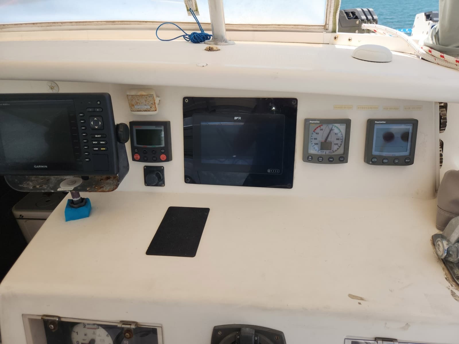 1999 Voyage Yachts Norseman 430 - Photo 39