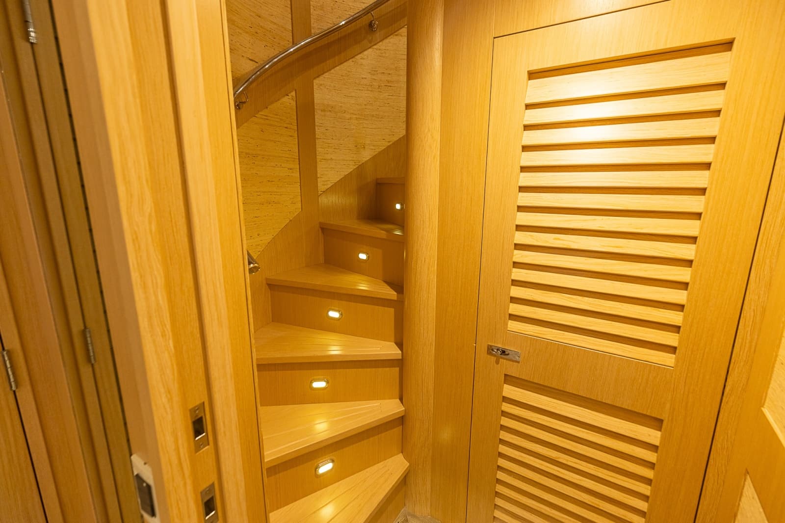 2015 Paragon 92 - Photo 26