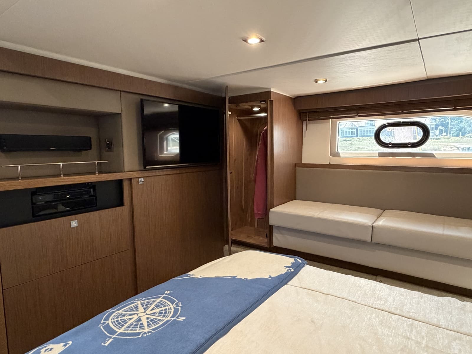 2017 Sea Ray 460 Sundancer - Photo 16