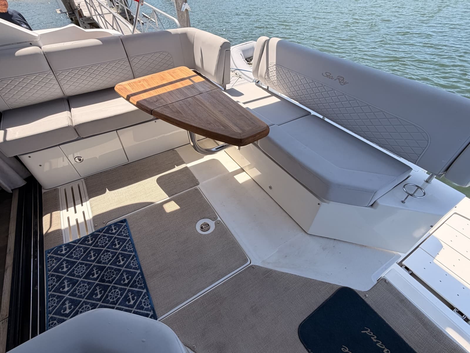 2017 Sea Ray 460 Sundancer - Photo 34
