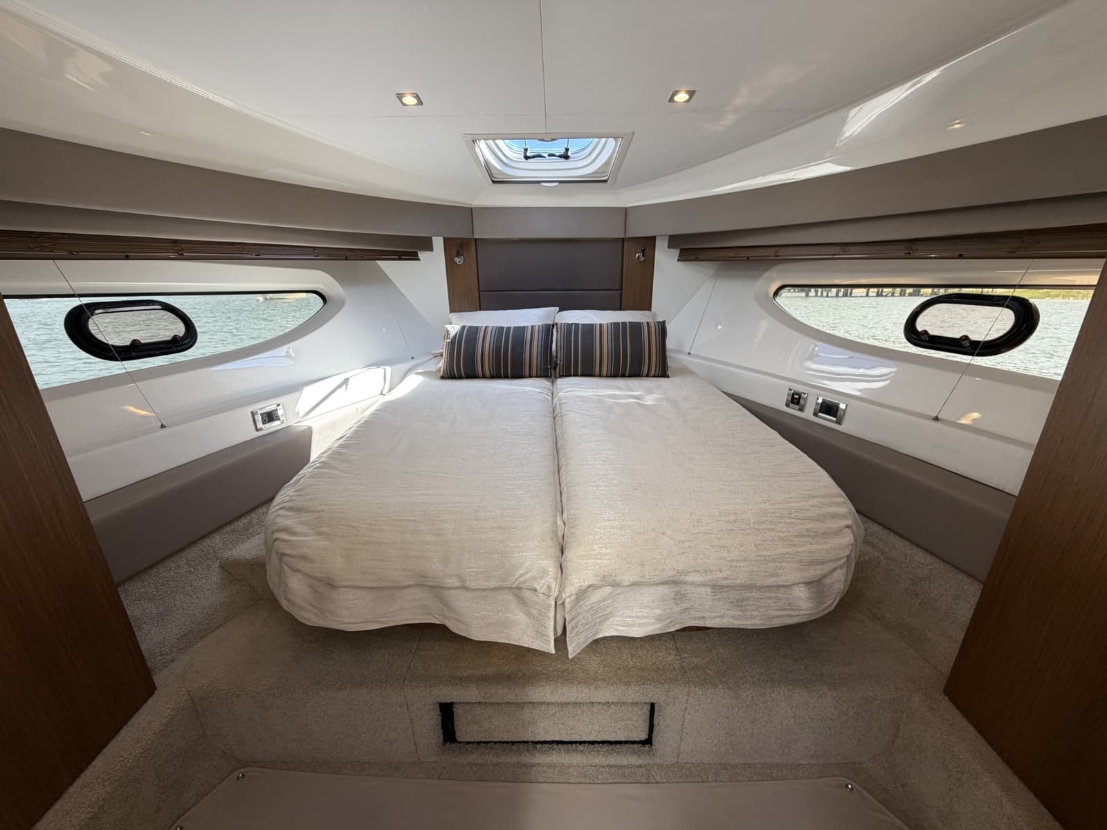 2017 Sea Ray 460 Sundancer - Photo 22