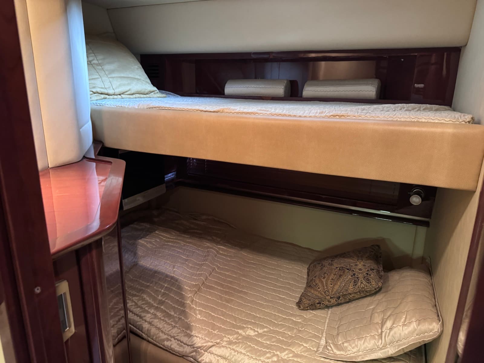 2007 Sea Ray 52 SUNDANCER - Photo 24
