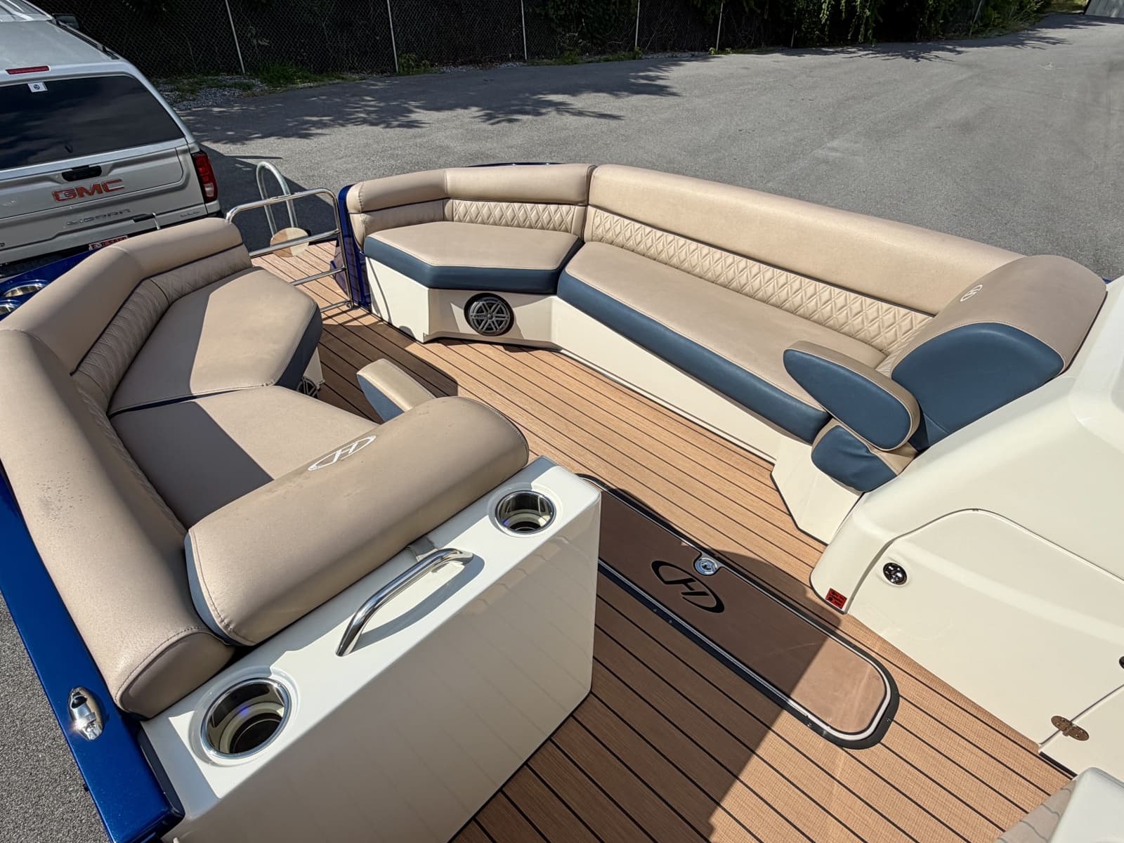 2019 Harris Crowne 250 SL Tritoon - Photo 44