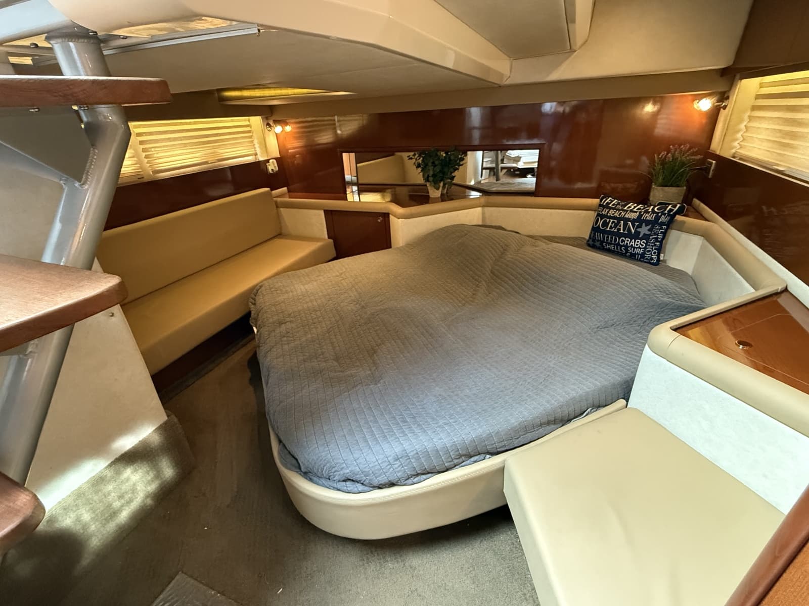 2013 Sea Ray 370 Venture - Photo 36