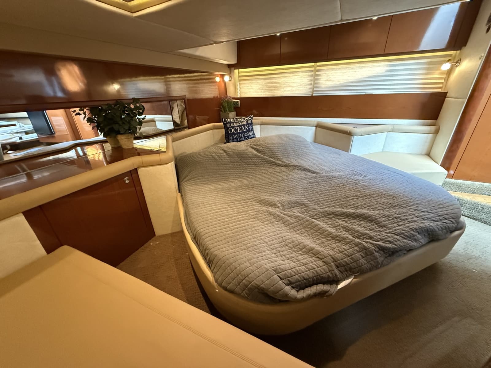 2013 Sea Ray 370 Venture - Photo 33
