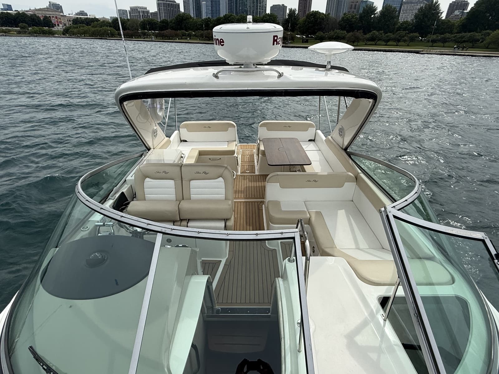 2013 Sea Ray 370 Venture - Photo 15