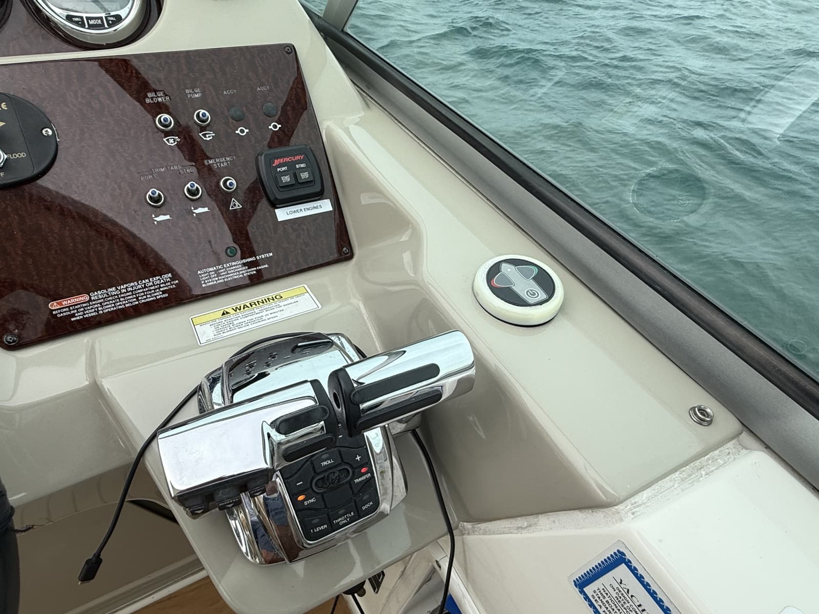 2013 Sea Ray 370 Venture - Photo 24