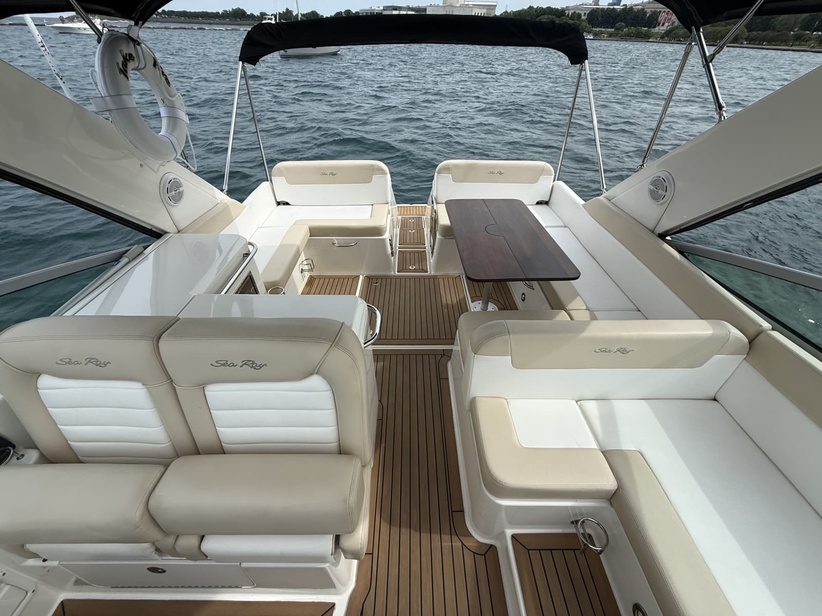 2013 Sea Ray 370 Venture - Photo 11