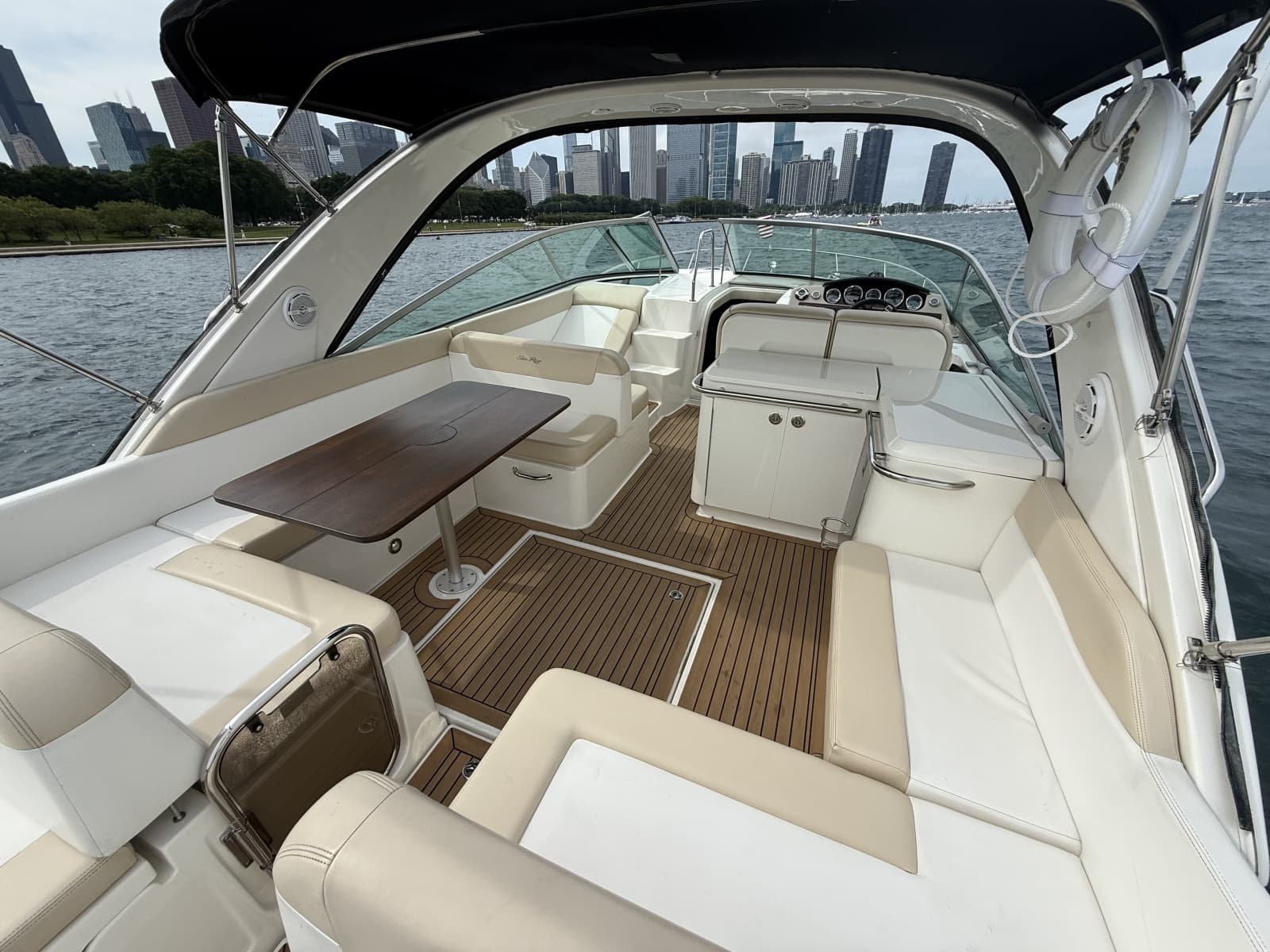 2013 Sea Ray 370 Venture - Photo 8