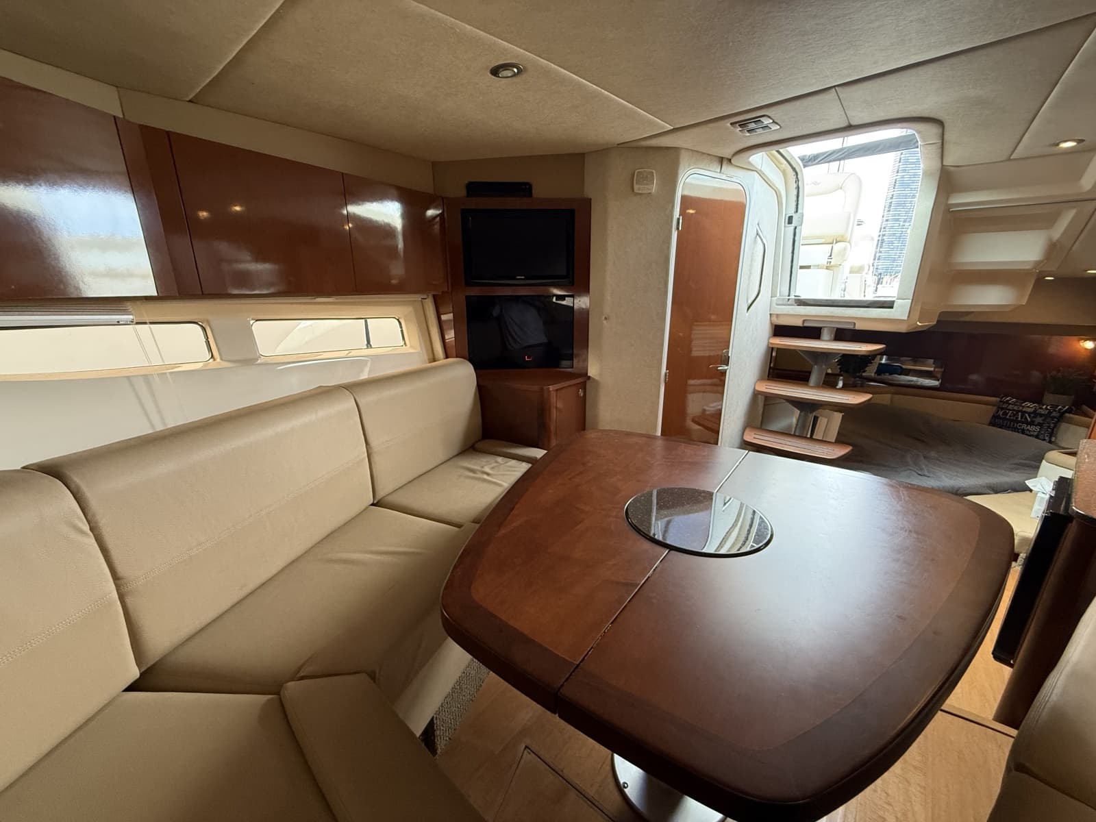2013 Sea Ray 370 Venture - Photo 29