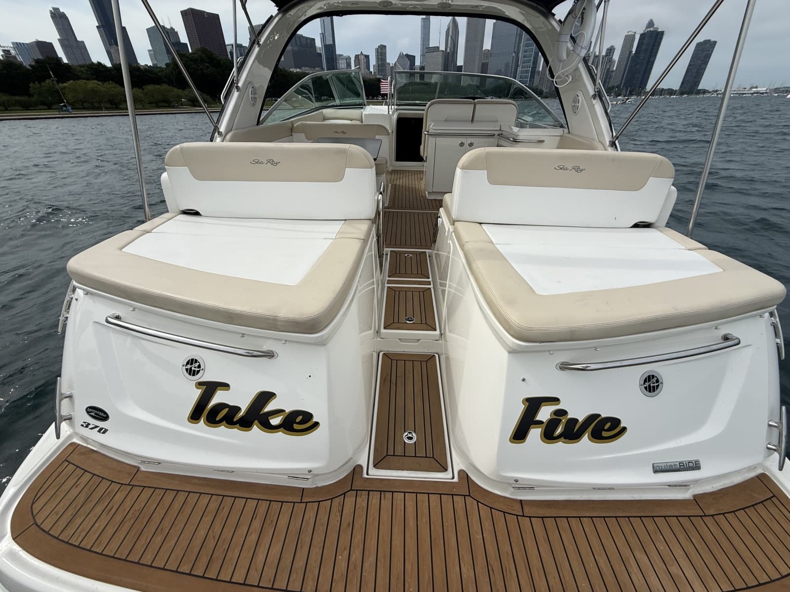 2013 Sea Ray 370 Venture - Photo 5