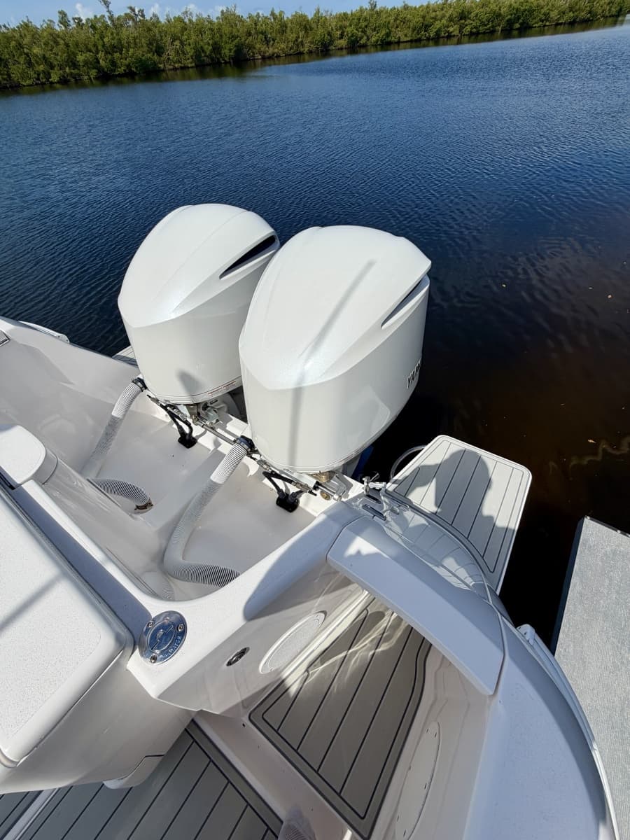 2020 Intrepid 327 Cuddy 2020 - Photo 42