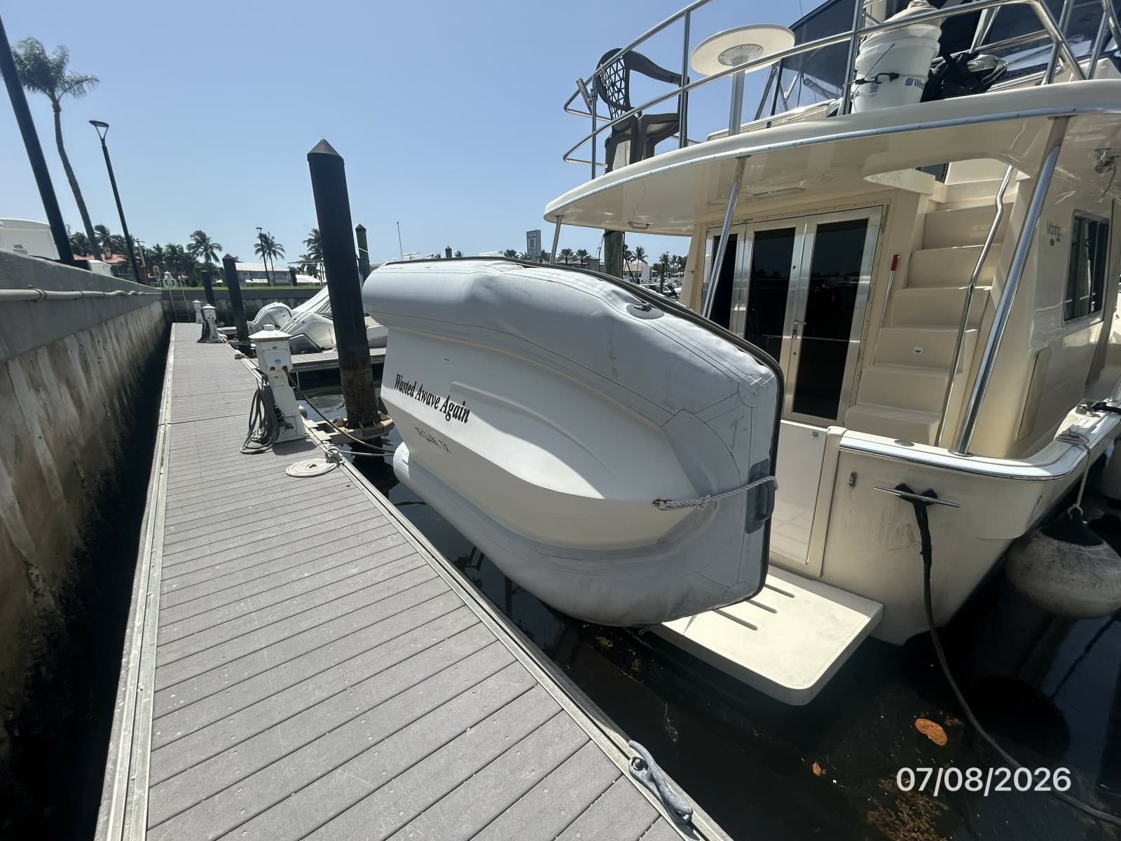 2004 Mainship 400 - Photo 47