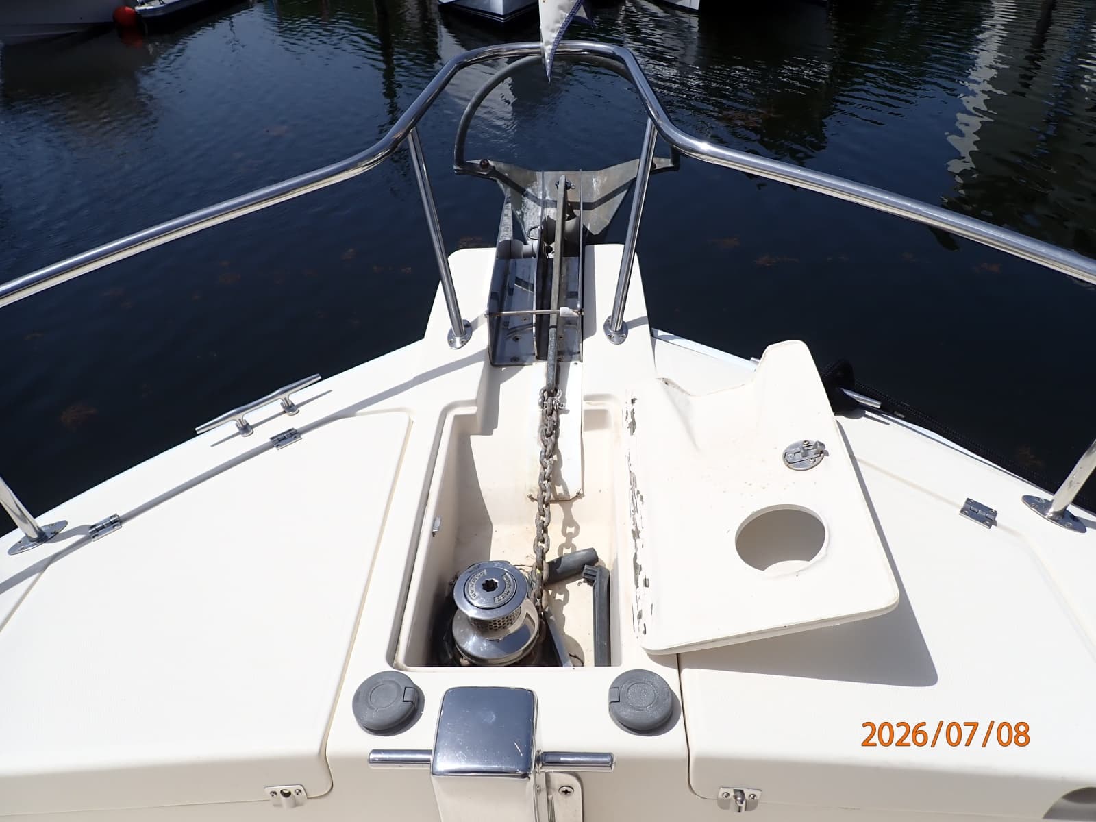2004 Mainship 400 - Photo 7