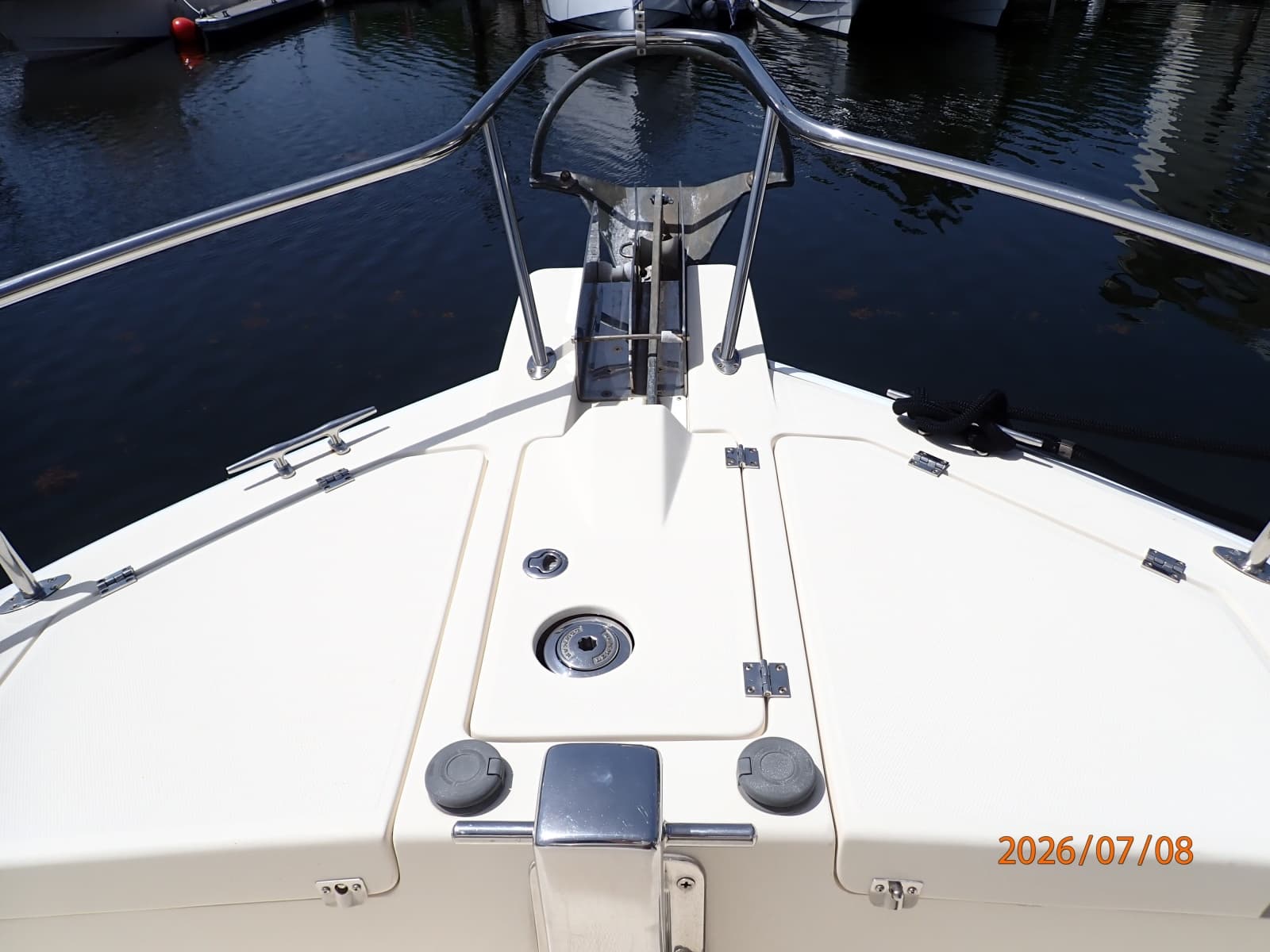 2004 Mainship 400 - Photo 6