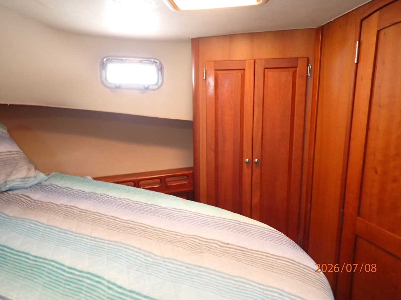 2004 Mainship 400 - Photo 70