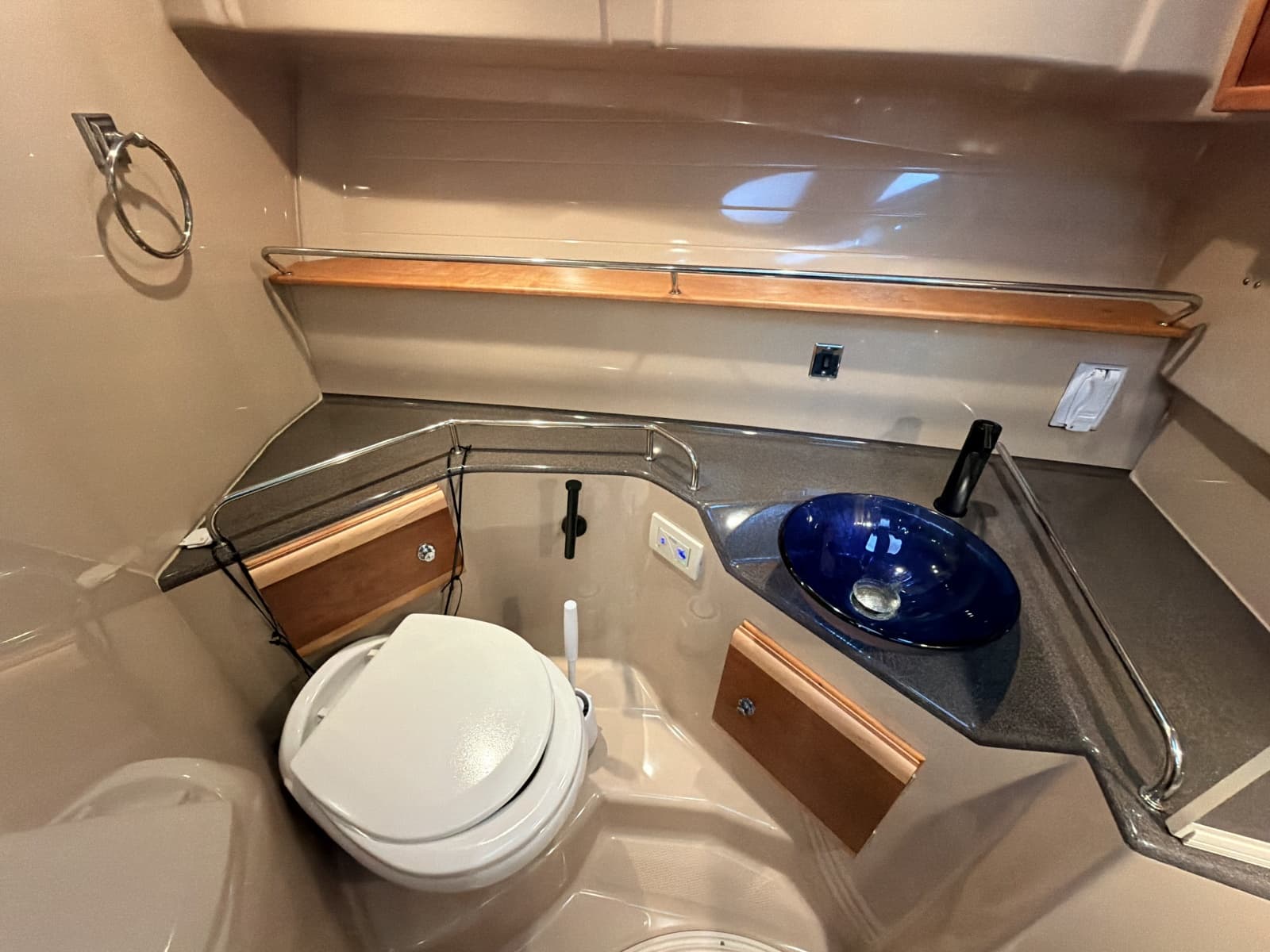 2014 Cutwater C-30 Sedan - Photo 58