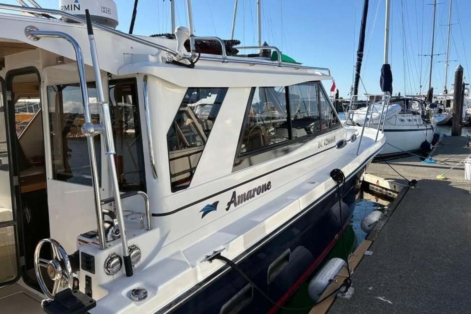 2014 Cutwater C-30 Sedan - Photo 4