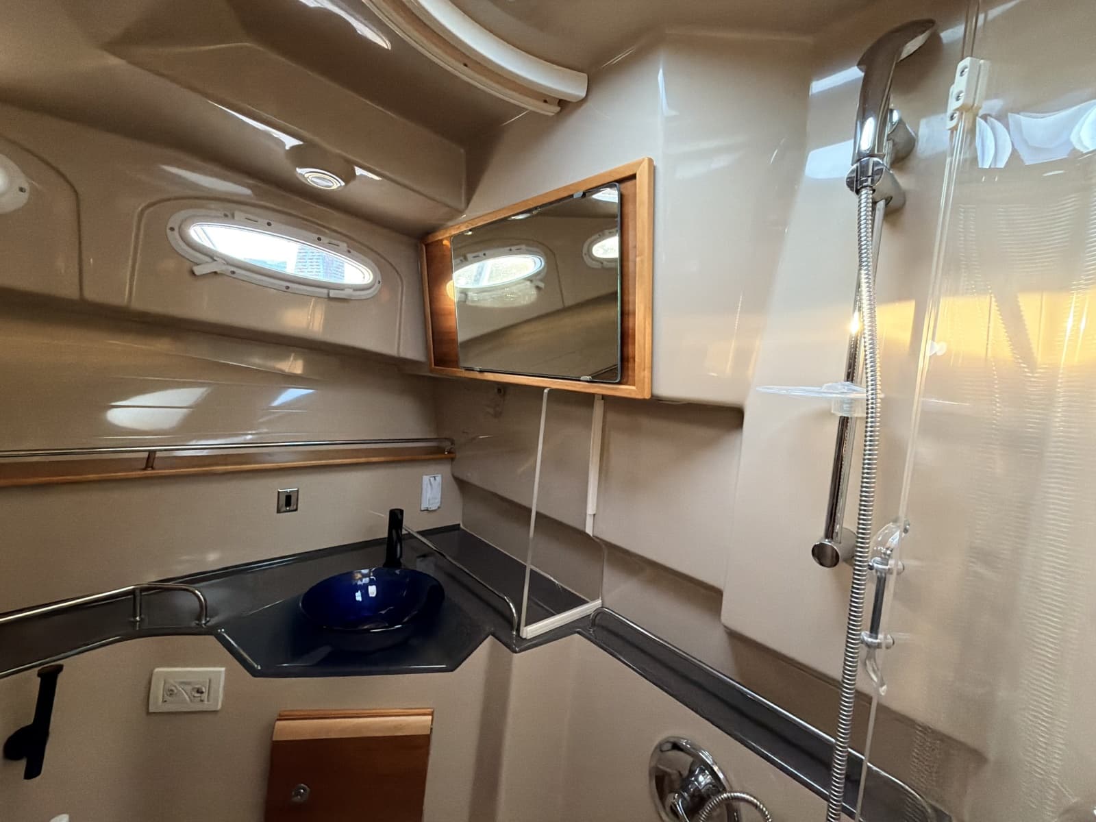 2014 Cutwater C-30 Sedan - Photo 55