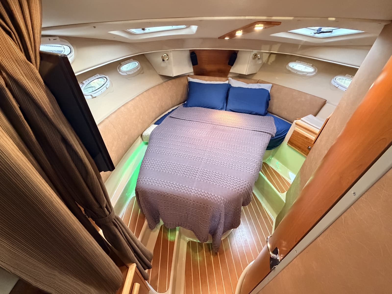 2014 Cutwater C-30 Sedan - Photo 51