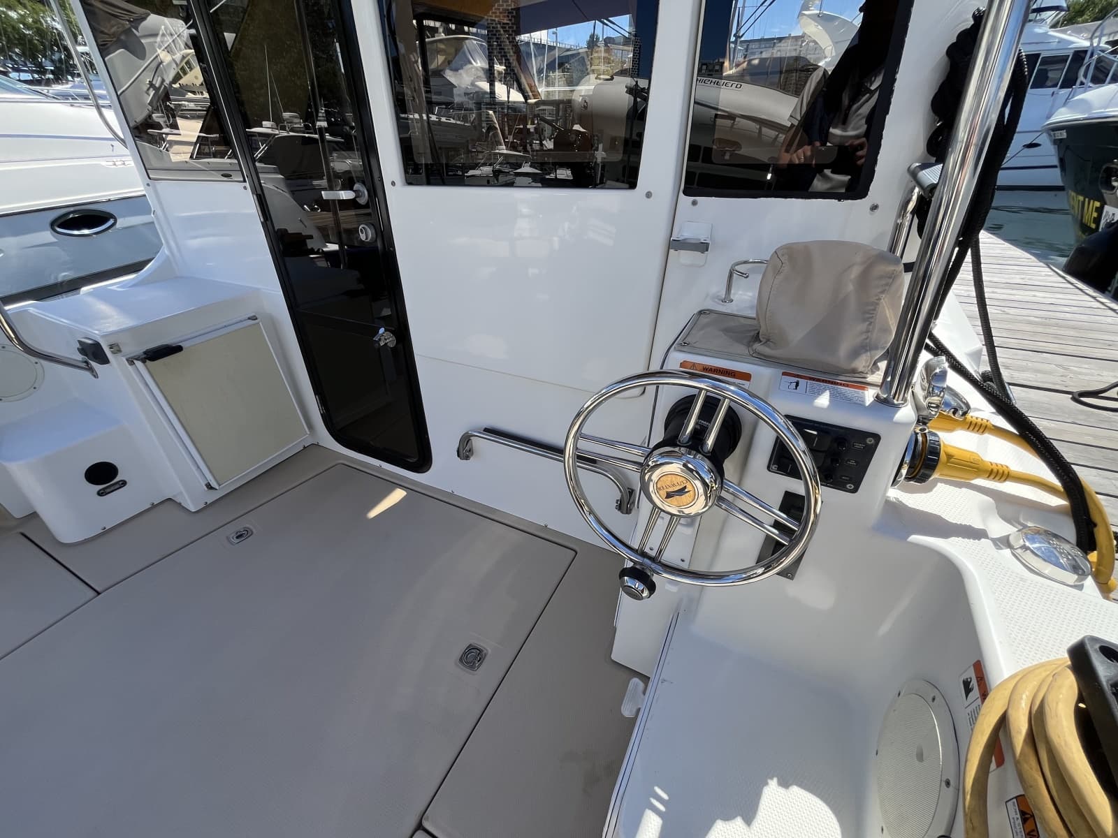 2014 Cutwater C-30 Sedan - Photo 17