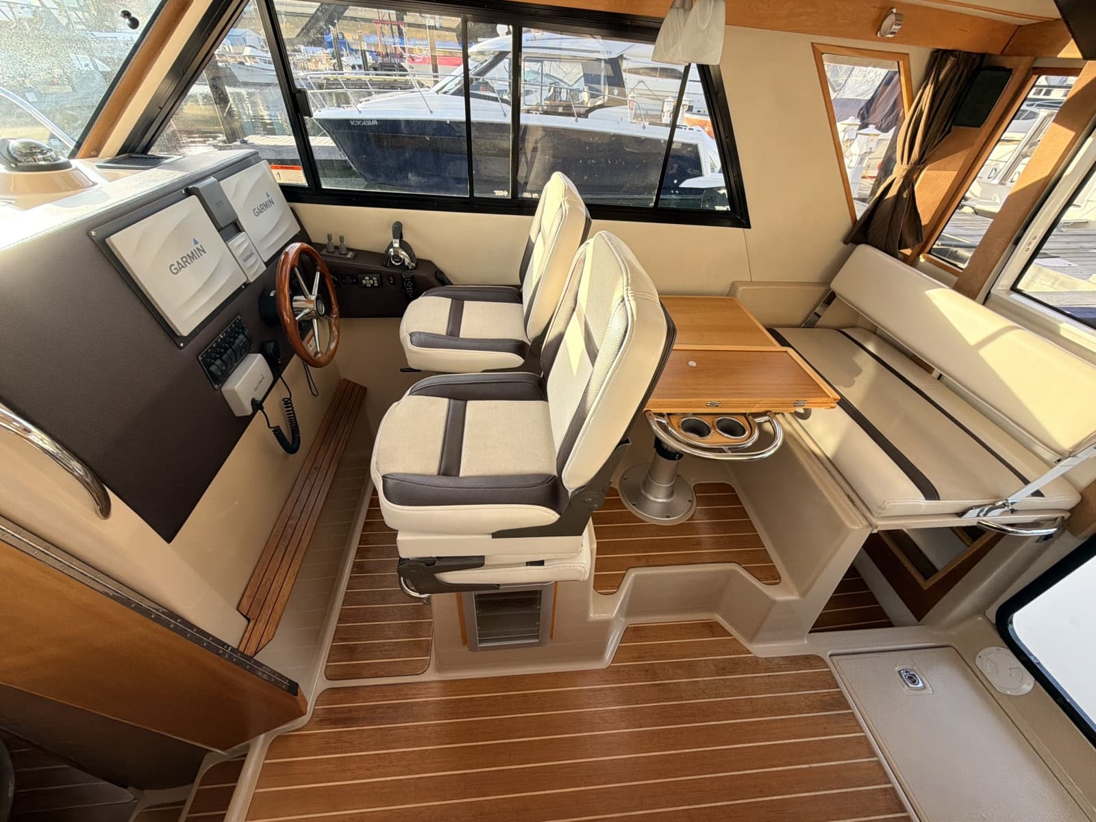 2014 Cutwater C-30 Sedan - Photo 40
