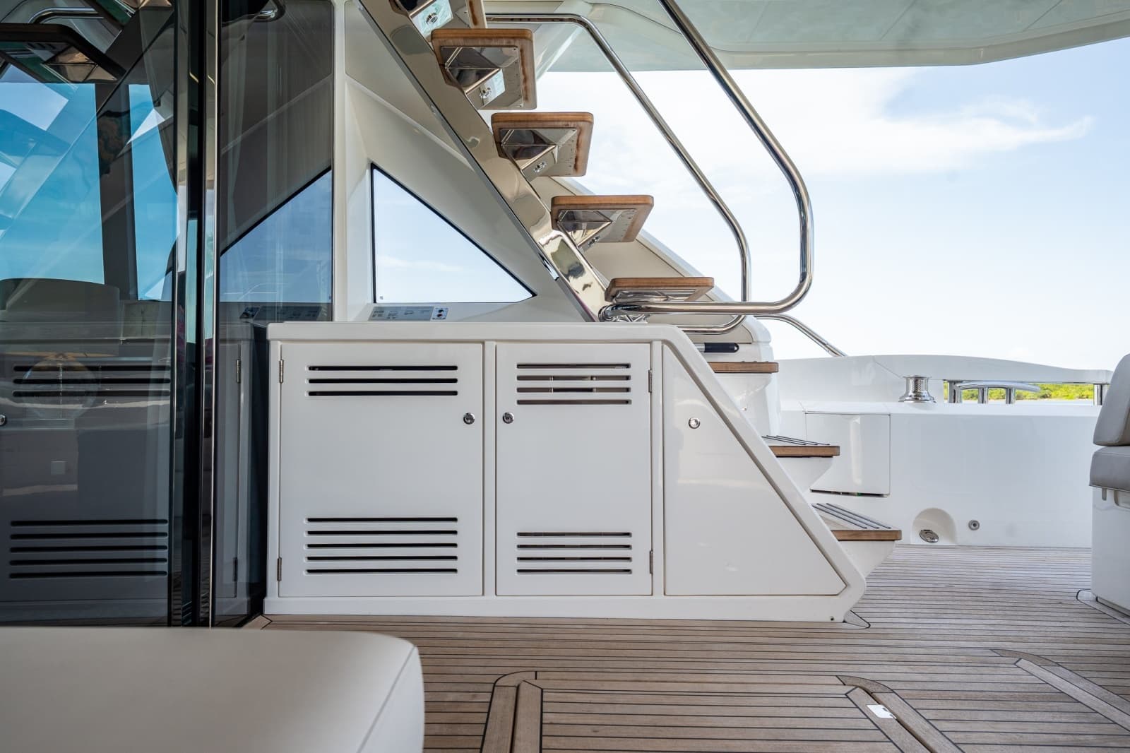 2025 Sunseeker 76 Yacht - Photo 19