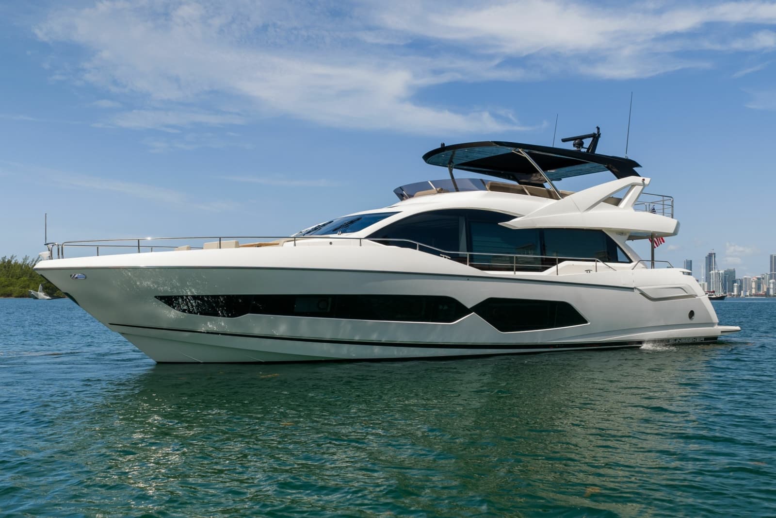 2025 Sunseeker 76 Yacht - Photo 1