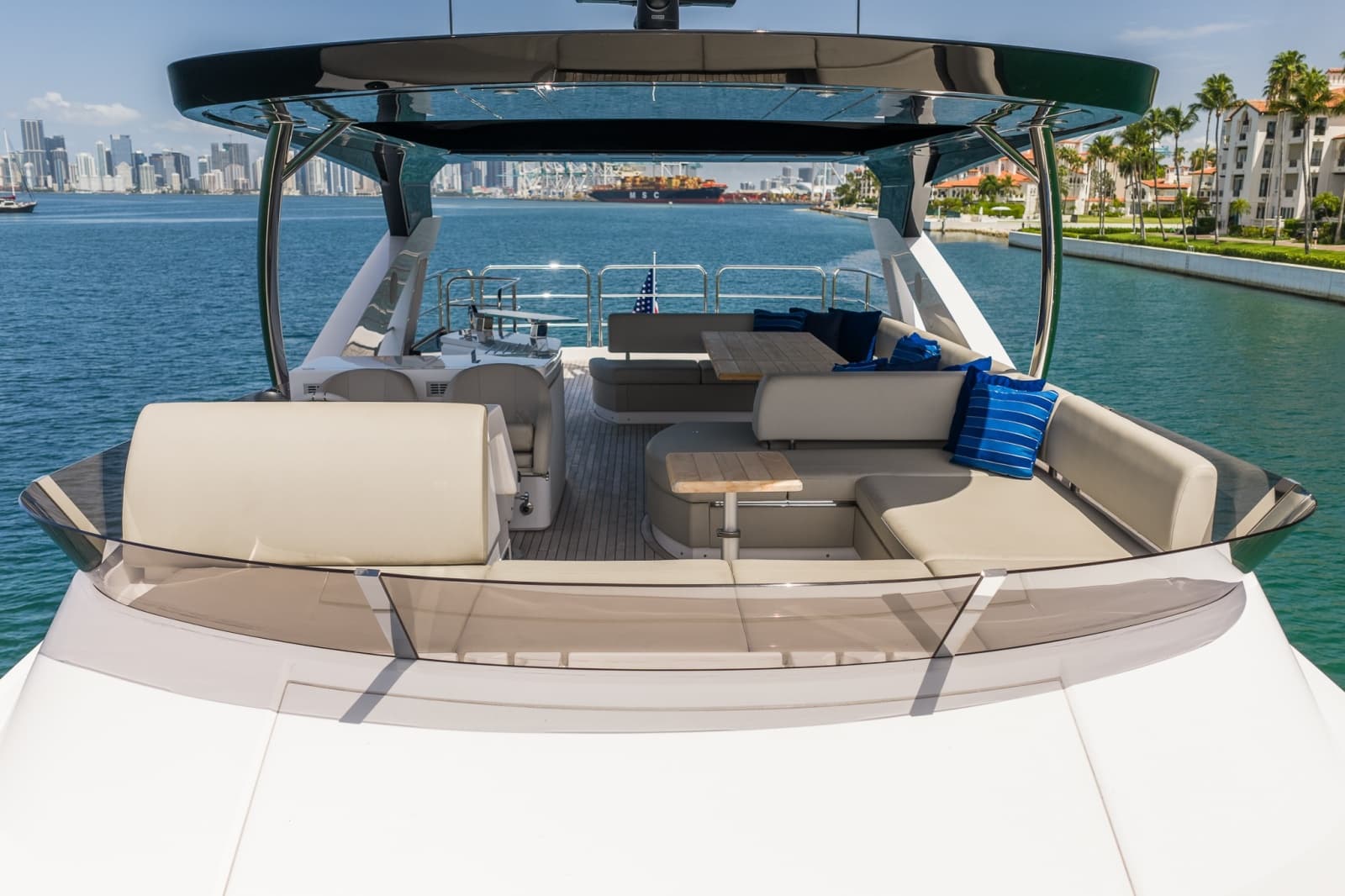 2025 Sunseeker 76 Yacht - Photo 25