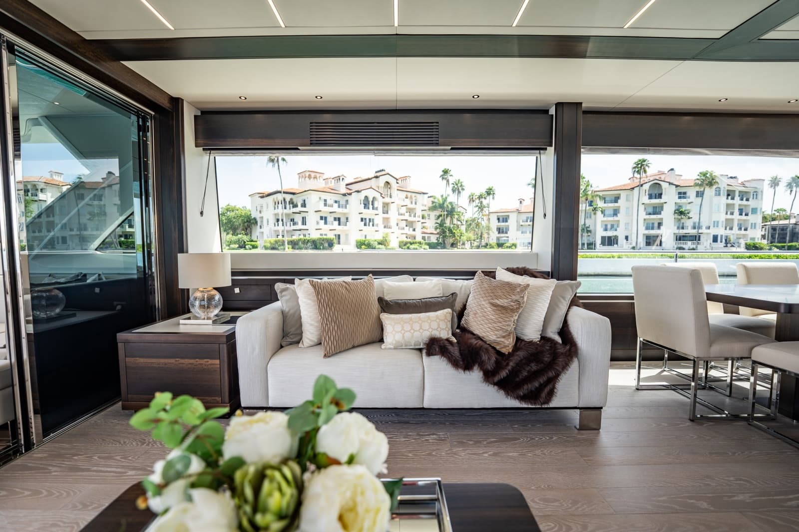 2025 Sunseeker 76 Yacht - Photo 48