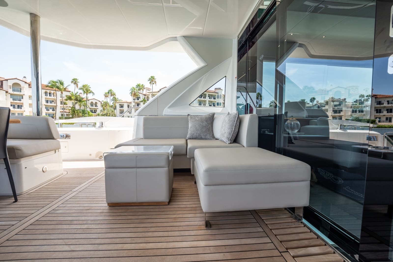 2025 Sunseeker 76 Yacht - Photo 23