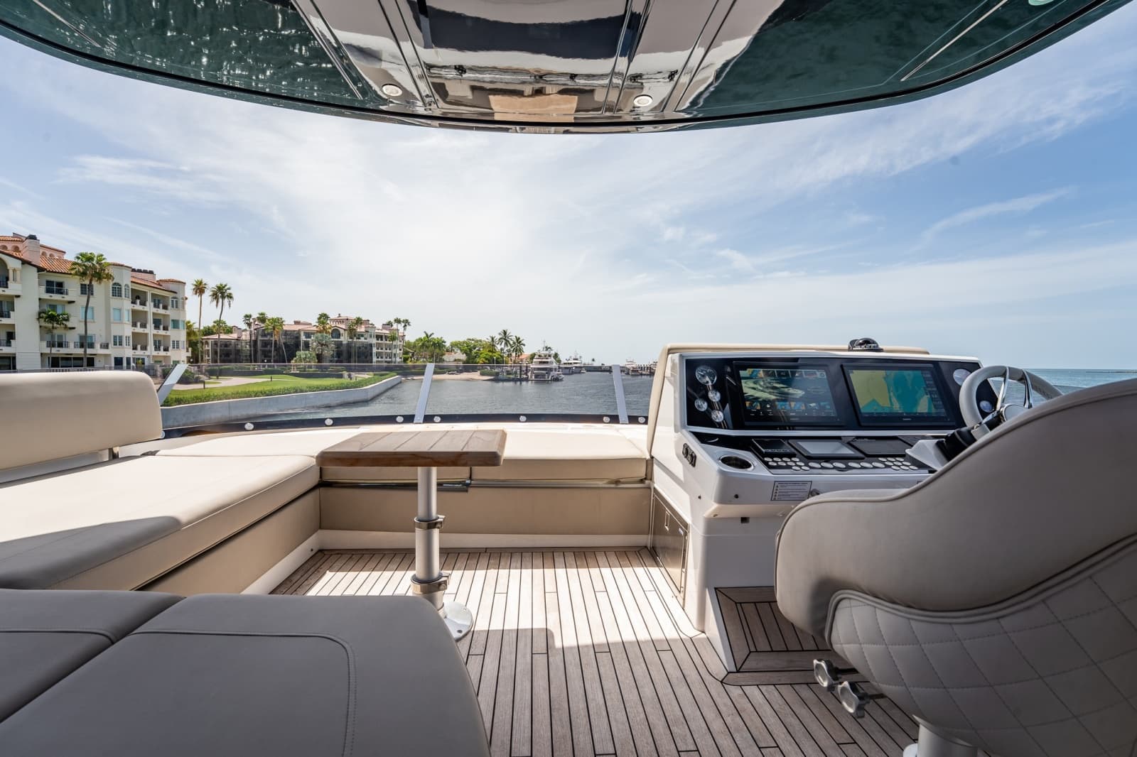 2025 Sunseeker 76 Yacht - Photo 41