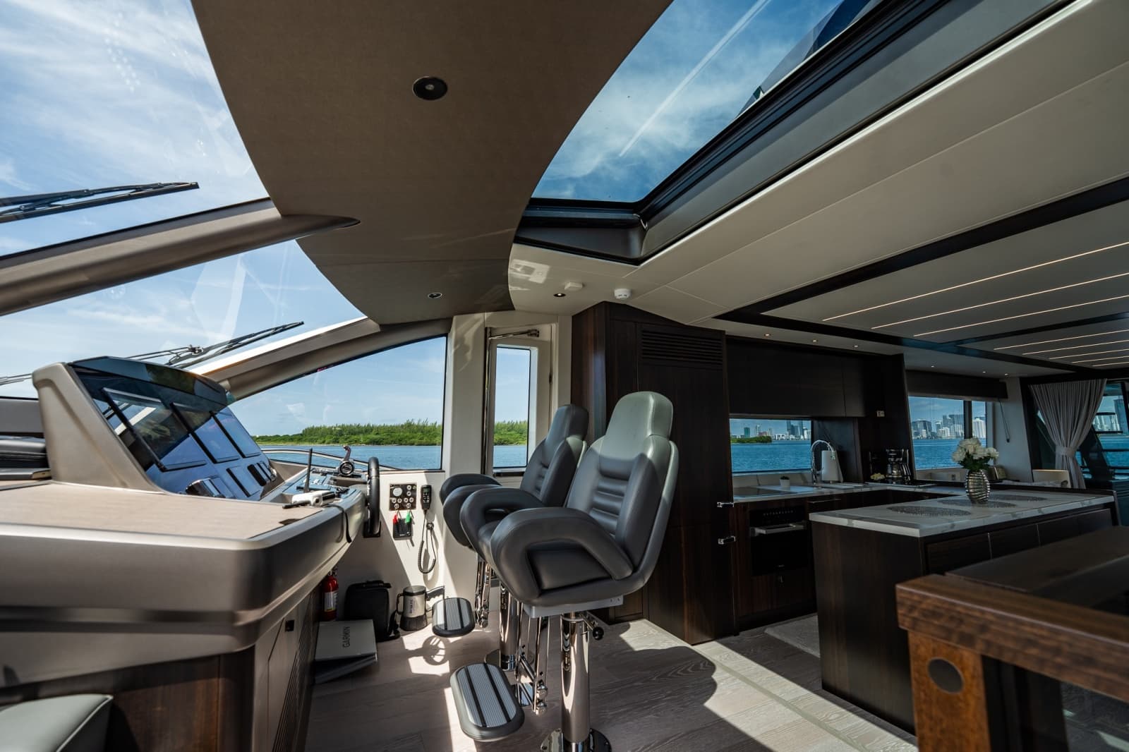 2025 Sunseeker 76 Yacht - Photo 58