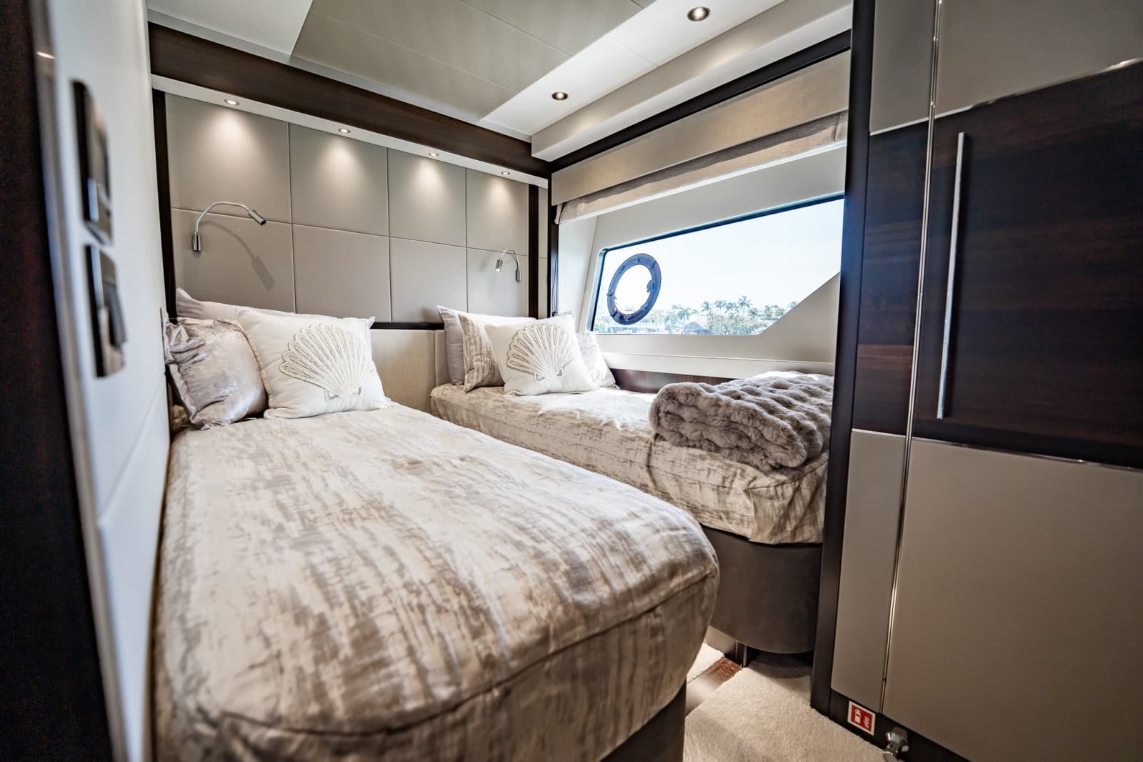 2025 Sunseeker 76 Yacht - Photo 97