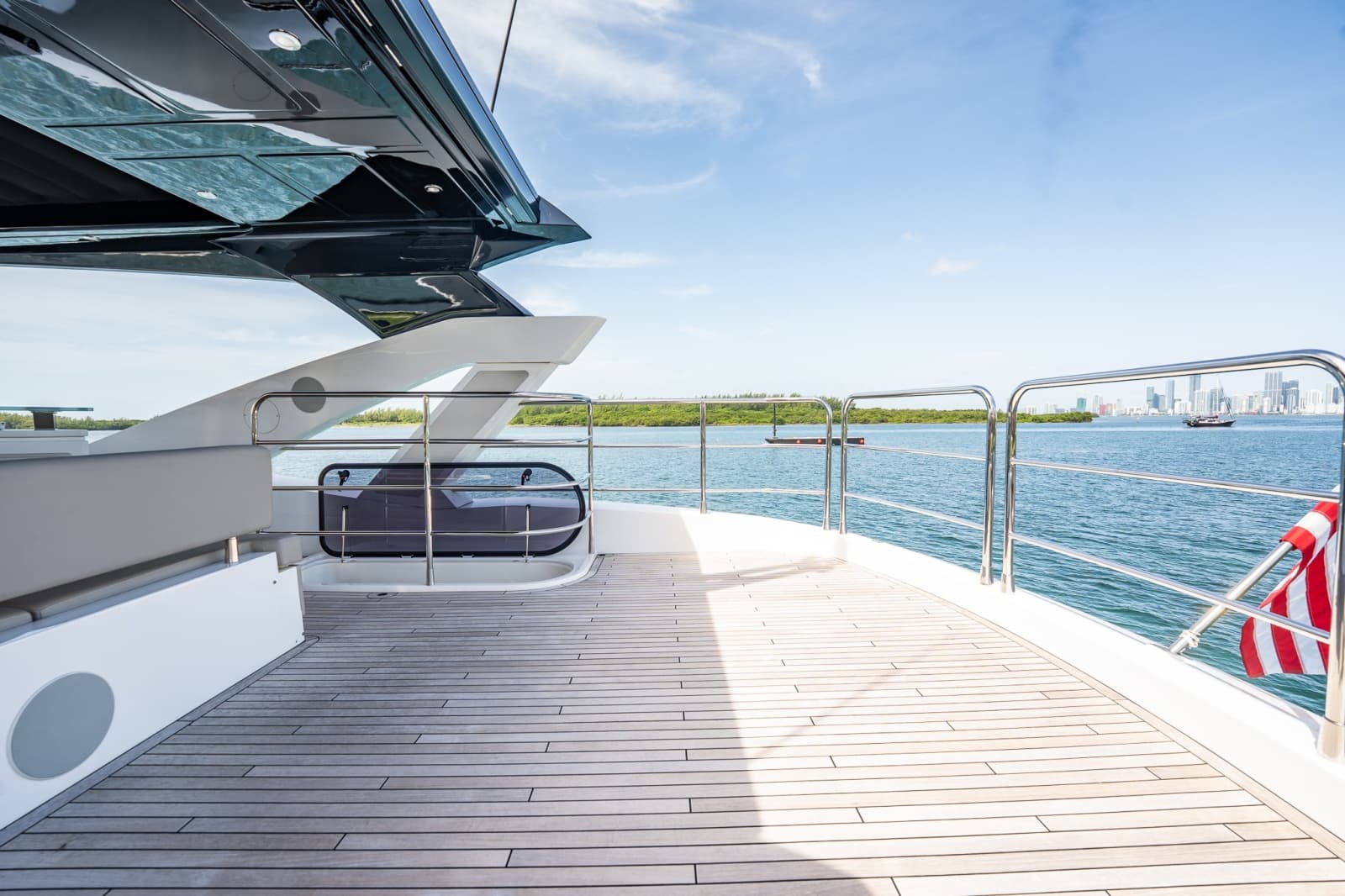 2025 Sunseeker 76 Yacht - Photo 30