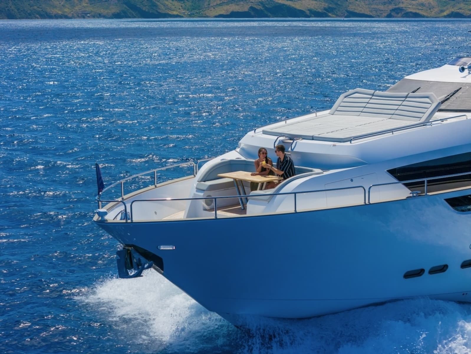 2024 Sunseeker 95 Yacht - Photo 32