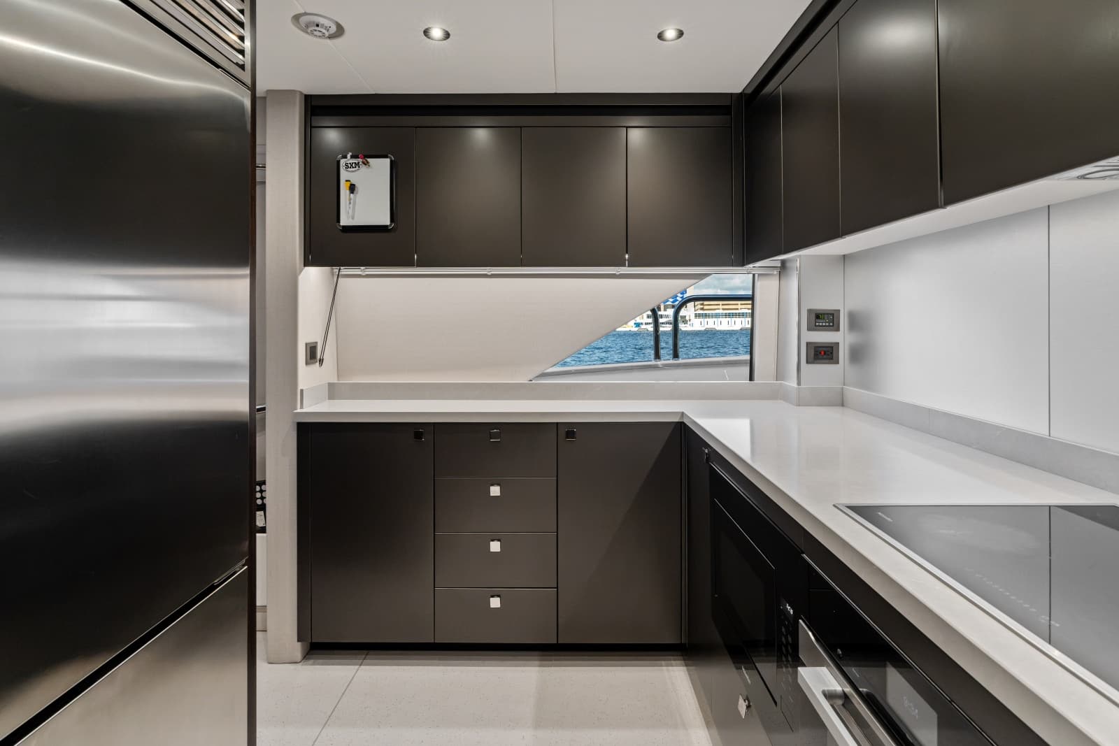 2024 Sunseeker 95 Yacht - Photo 45