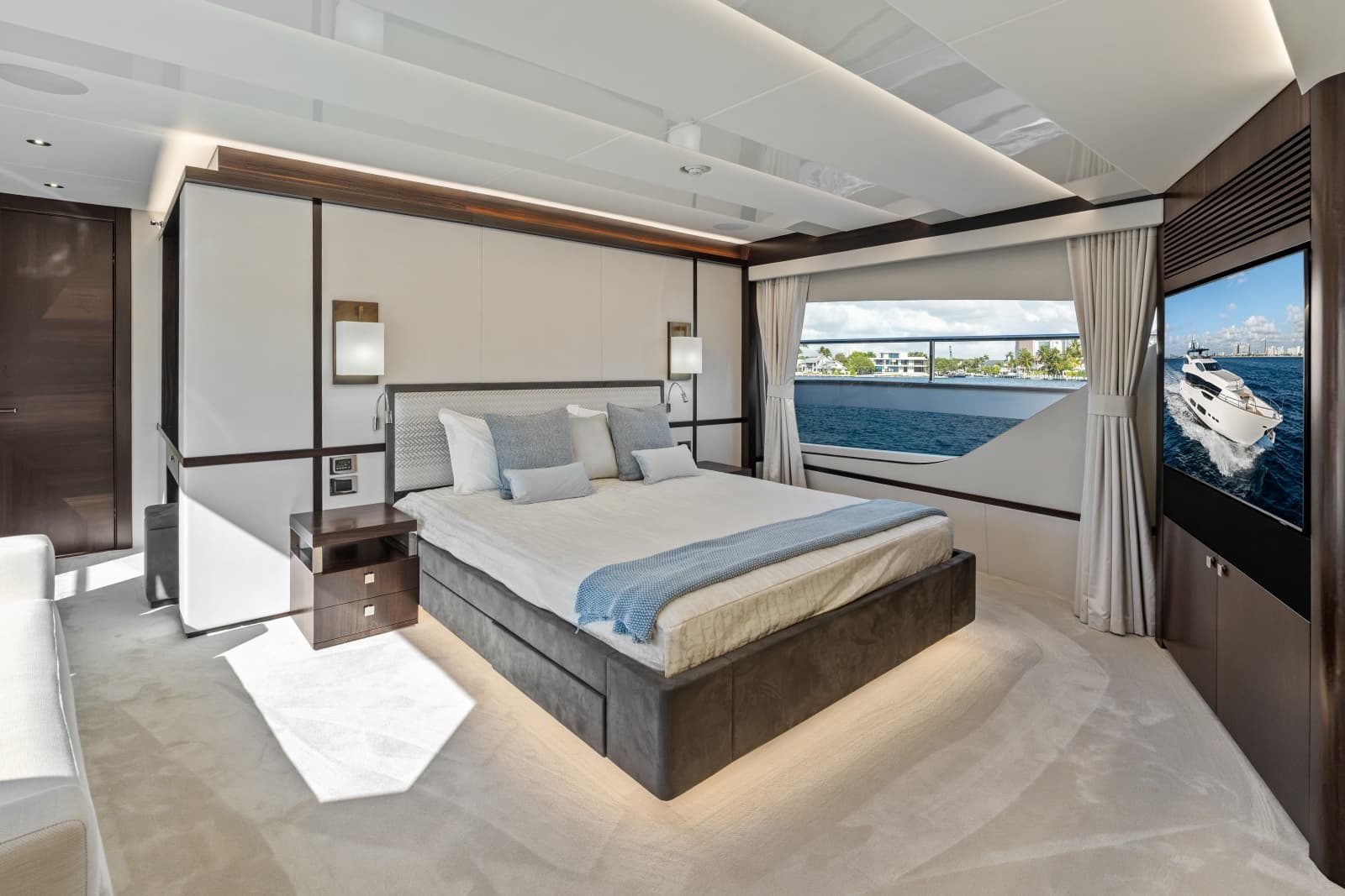 2024 Sunseeker 95 Yacht - Photo 50