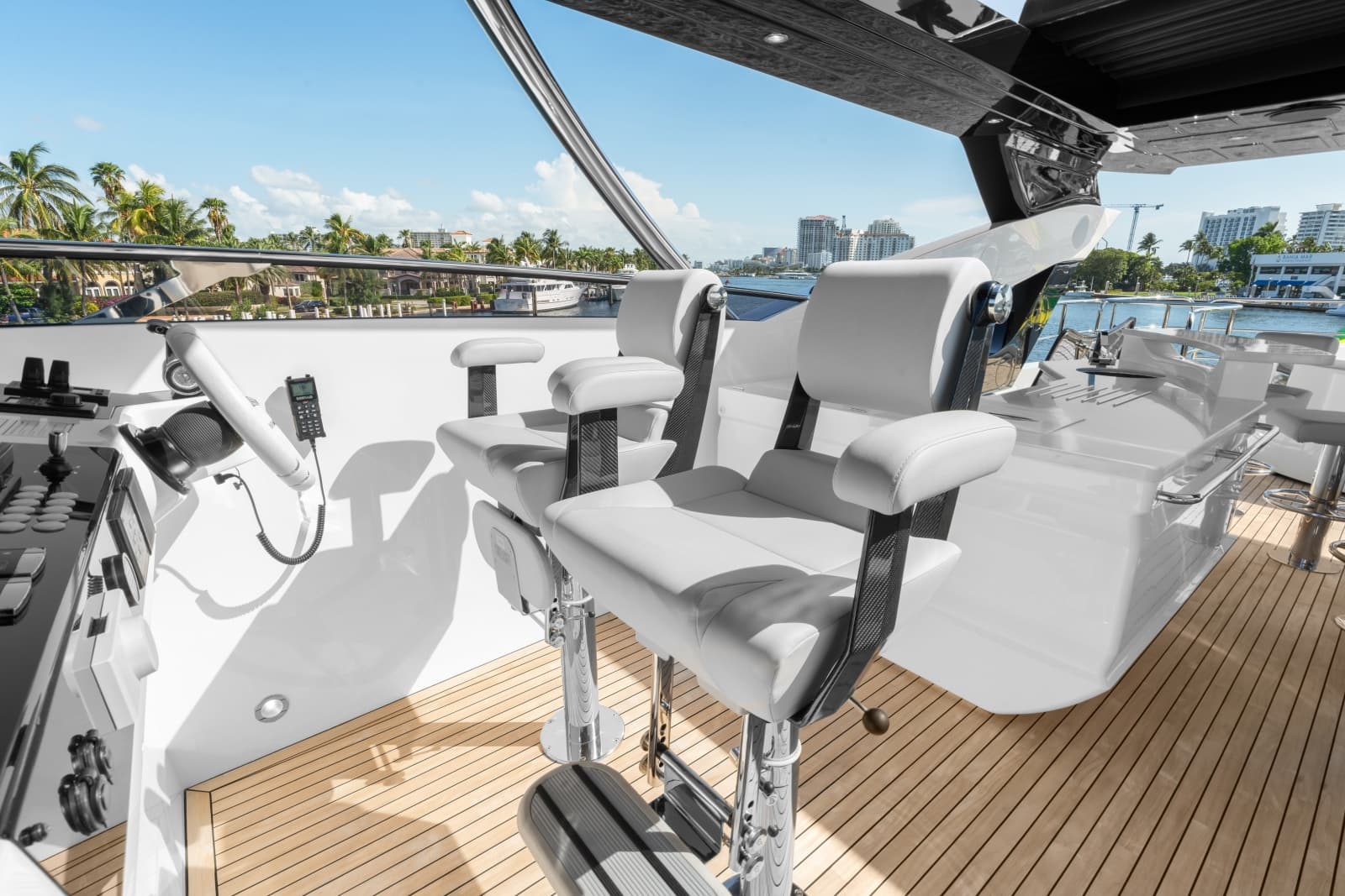 2024 Sunseeker 95 Yacht - Photo 20