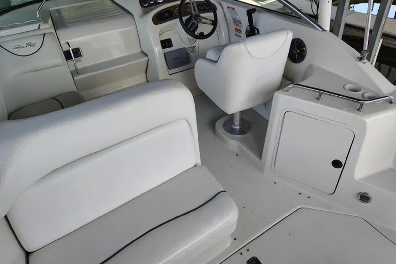 2000 Sea Ray 240 Sundancer - Photo 13