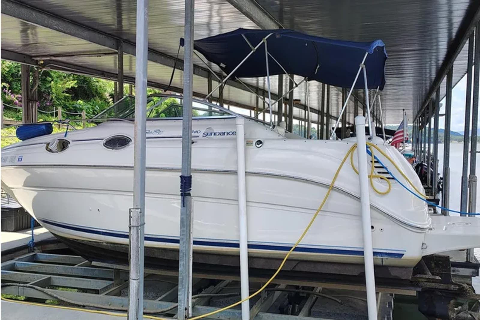 2000 Sea Ray 240 Sundancer - Photo 10