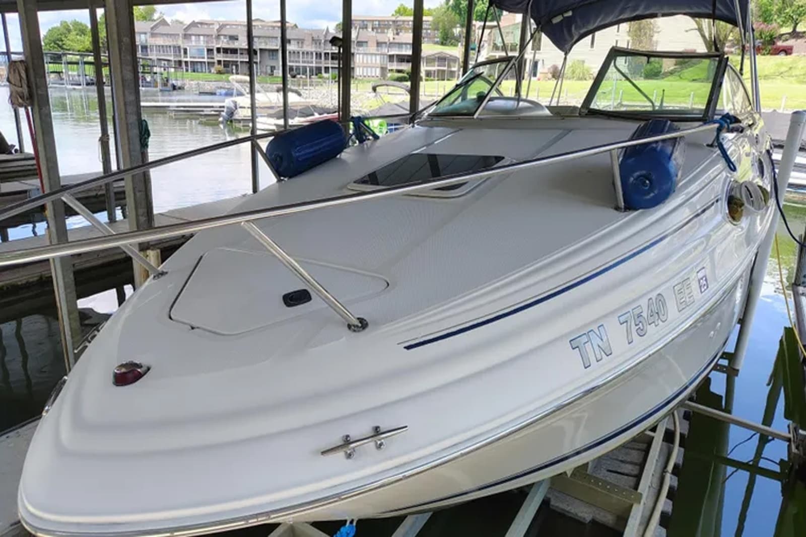 2000 Sea Ray 240 Sundancer - Photo 9