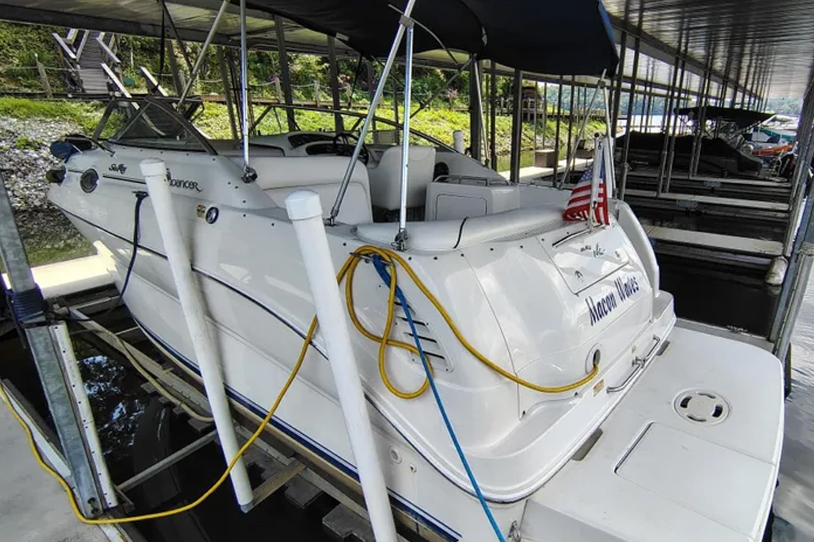 2000 Sea Ray 240 Sundancer - Photo 11
