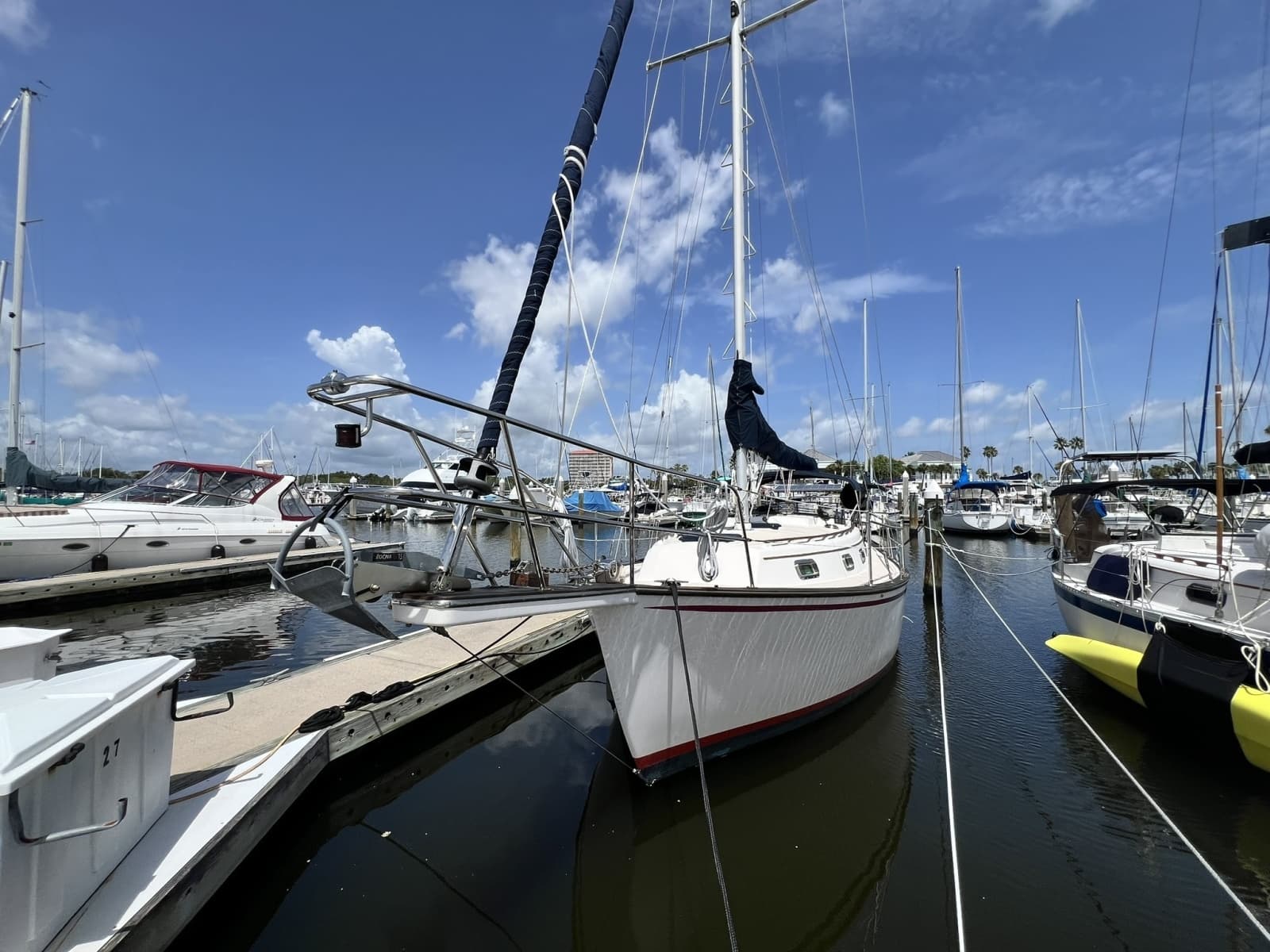 1987 Island Packet 31 - Photo 3