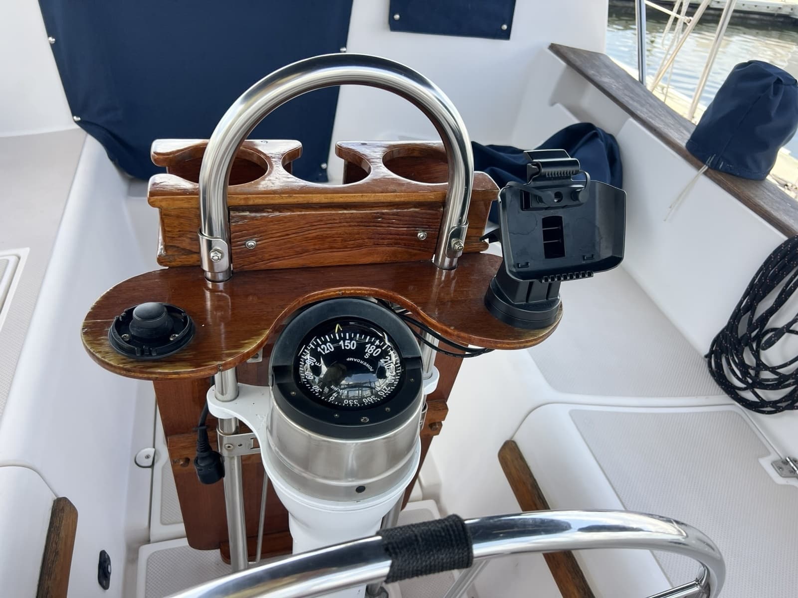 1987 Island Packet 31 - Photo 17