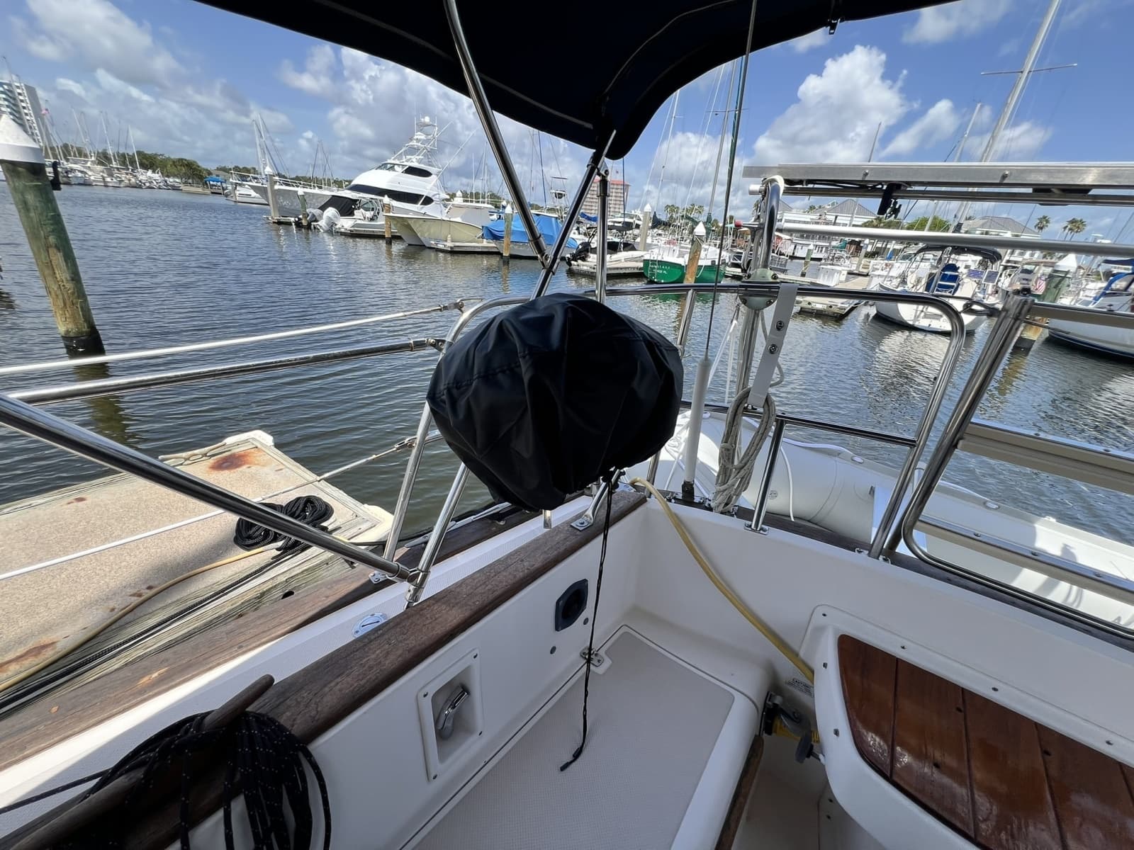 1987 Island Packet 31 - Photo 13