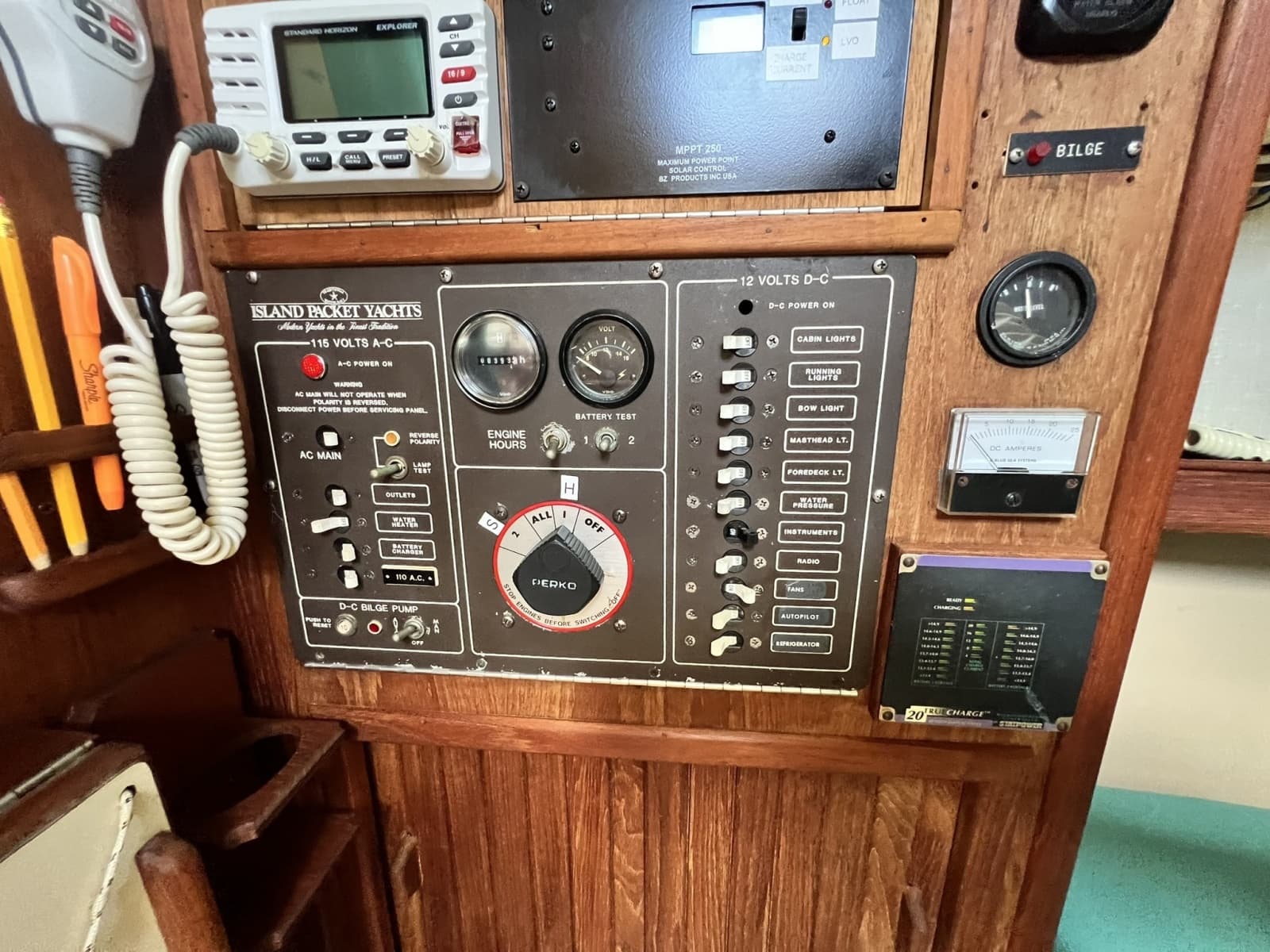 1987 Island Packet 31 - Photo 23